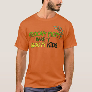 T-shirt de Super mères bizarres de construire le caractère
