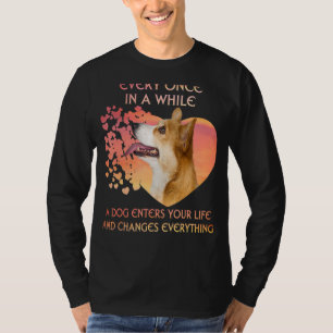 T-shirt De Temps En Temps Un Corgi Entre Dans La Vie