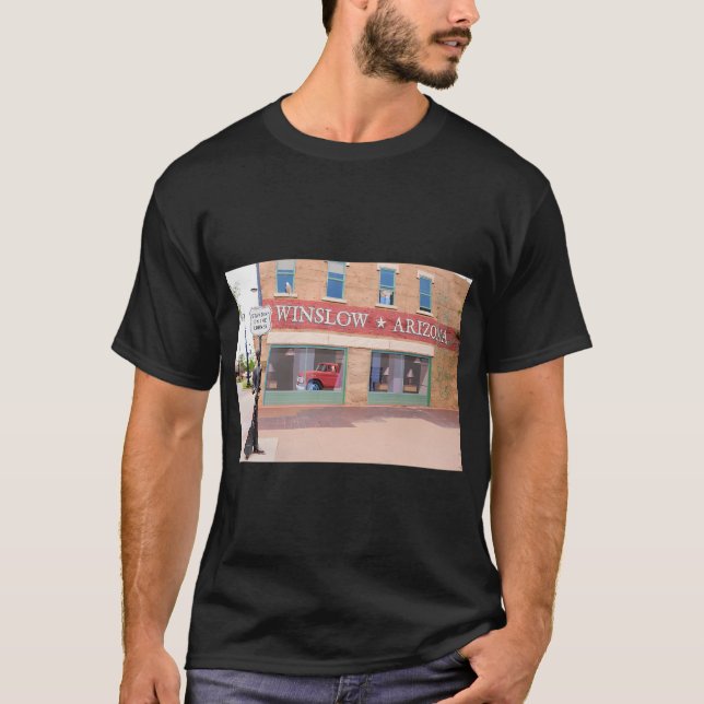 T-shirt Debout sur le coin (Devant)