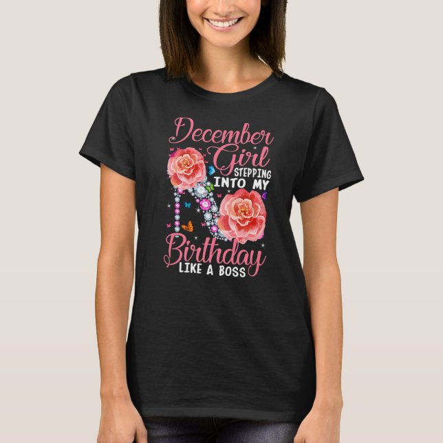 T-shirt Décembre Fille entrant dans mon anniversaire comme (Devant)