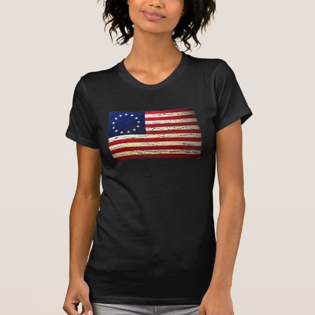 T-shirt déchiré en lambeaux par cru de drapeau (Devant)