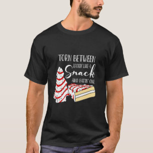 T-shirt Déchiré entre avoir l'air d'un snack et manger un
