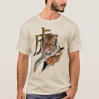 T-shirt Déchirure de la pièce en t de tigre
