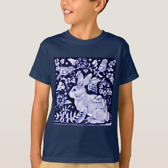 T-shirt Dedham Blue Rabbit, Classic Blue & White Design (Devant)