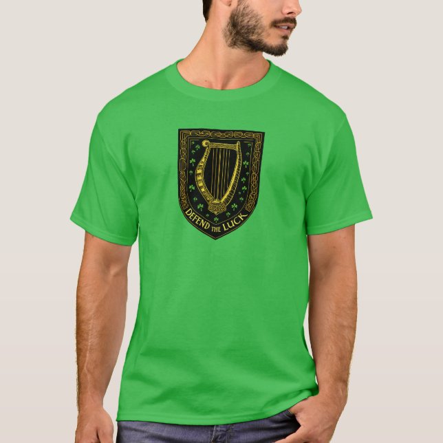 T-shirt Défendre le bouclier irlandais de la chance (Devant)