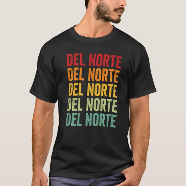 T-shirt Del Norte County California Rainbow Text (Devant)
