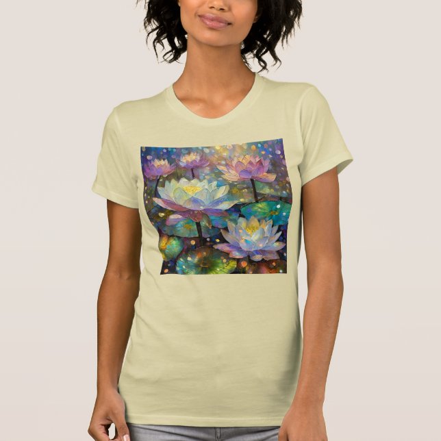 T-shirt Delicate Lotus Flowers Blossoming in the Snow (Devant)