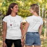 T-shirt Demoiselle d'Honneur Vino Before Vows Enterrement<br><div class="desc">Demoiselle d'Honneur Vino Before Vows Nom au Dos Enterrement de Vie de Jeune Fille. Vino before Vows sur le devant et Demoiselle d'Honneur au dos sont dans un élégant script - d'autres rôles sont également disponibles dans cette collection. Le reste du texte peut être facilement personnalisé.</div>