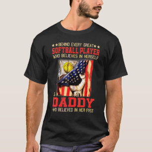 T-shirt Derrière Chaque Grand Joueur De Softball Qui Croit