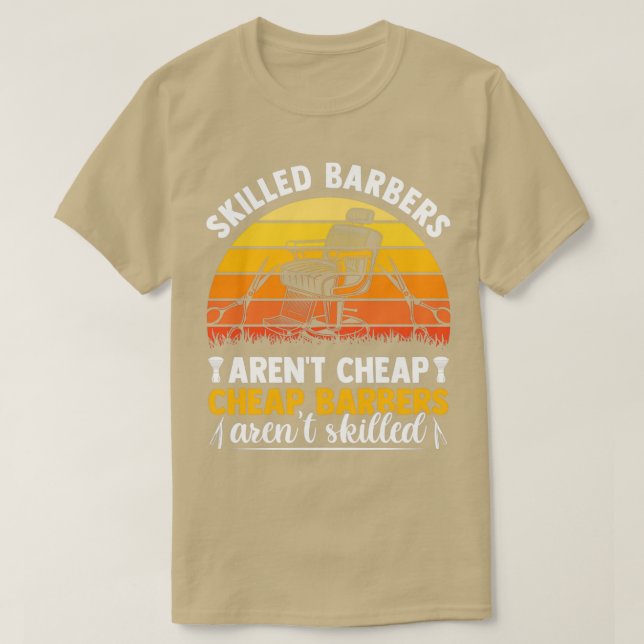 T-shirt Des Barbiers Compétents Arent Des Barbiers Bon Mar (Design devant)
