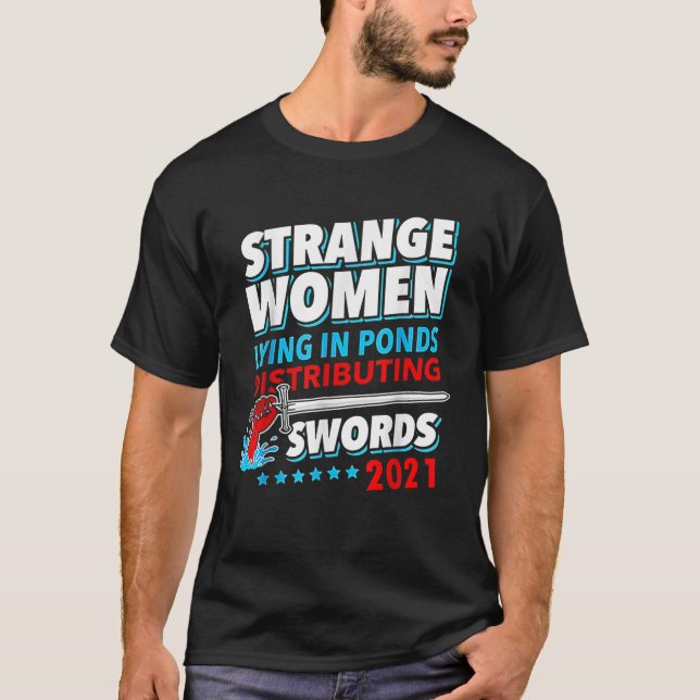 T-shirt Des Femmes Étrangères Mensongées Dans Des Étangs D (Devant)