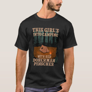 T-shirt Des Filles En Camping Avec Son Doberman Pinscher C