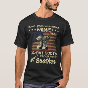 T-shirt Des Héros Portent Caps miens Portent Des Bottes De