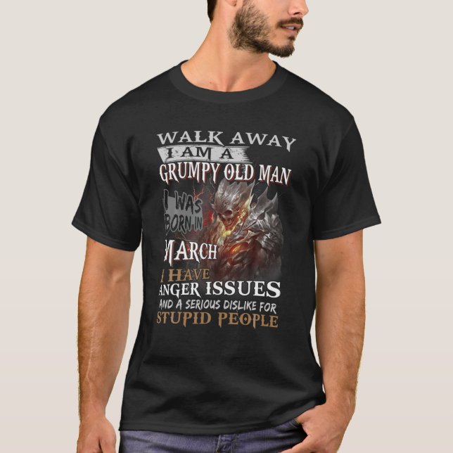 T-shirt Des Hommes Marchent Je Suis Un Vieux Homme Grumeux (Devant)