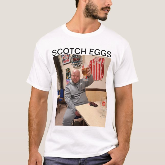T-shirt des oeufs écossais à l'oncle trev (Devant)