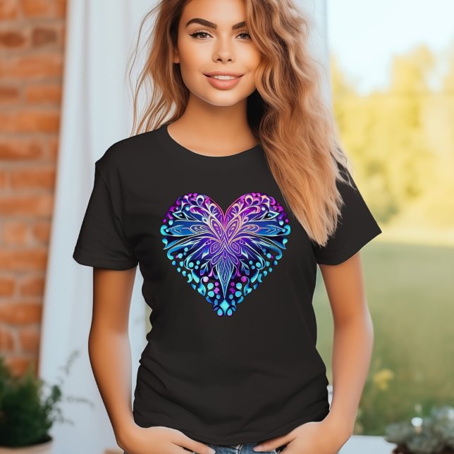 T-shirt Design de coeur décoratif (Créateur téléchargé)