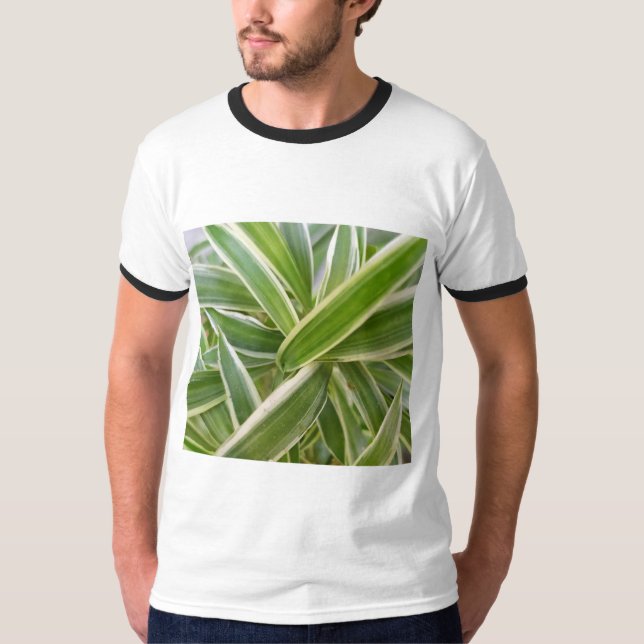 T-shirt Design floral vert et blanc ombragé (Devant)