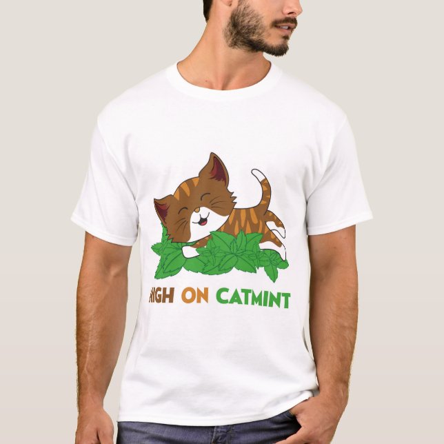 T-shirt Dessin animé de chat drôle sous l'emprise de la Ne (Devant)