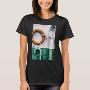 T-shirt Détail d'un traversier avec respirateurs et bouée