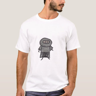 T-shirt détruit des petites un femmes de ninja