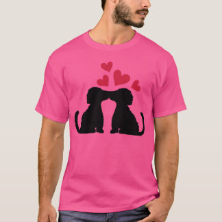 T-shirt Deux chiens qui embrassent dans un ami garçon