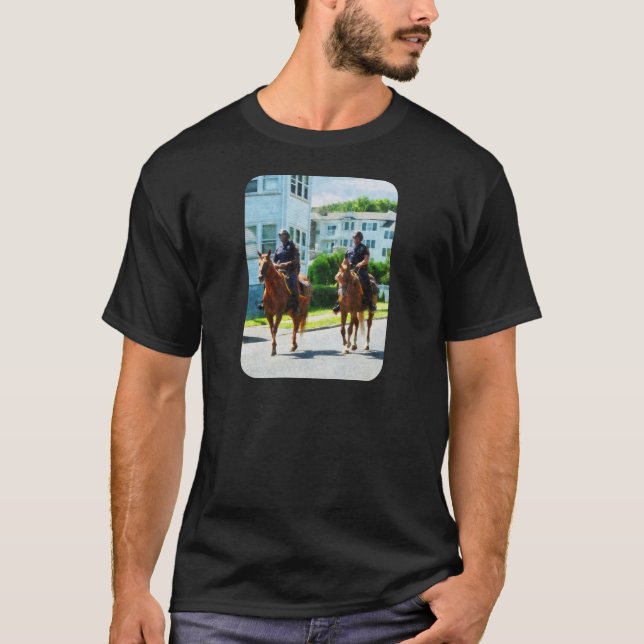 T-shirt Deux polices montées (Devant)
