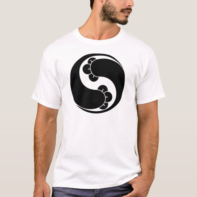 T-shirt Deux tourbillons de girofle de forme modifiée (Devant)