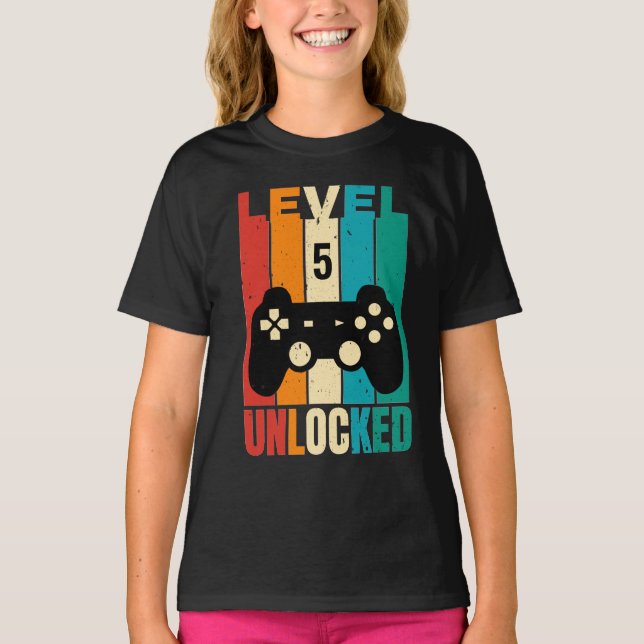 T-shirt déverrouillé 5e anniversaire niveau 5 (Devant)