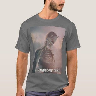 T-shirt Diable séduisant. Squelette avec des cornes