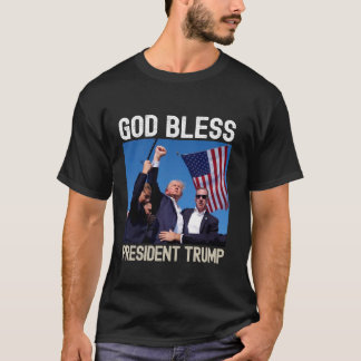 T-shirt Dieu béni le président Trump tirer sur Dieu politi