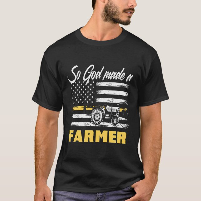 T-shirt Dieu Faisait Un Agriculteur Tracteur Drapeau Améri (Devant)
