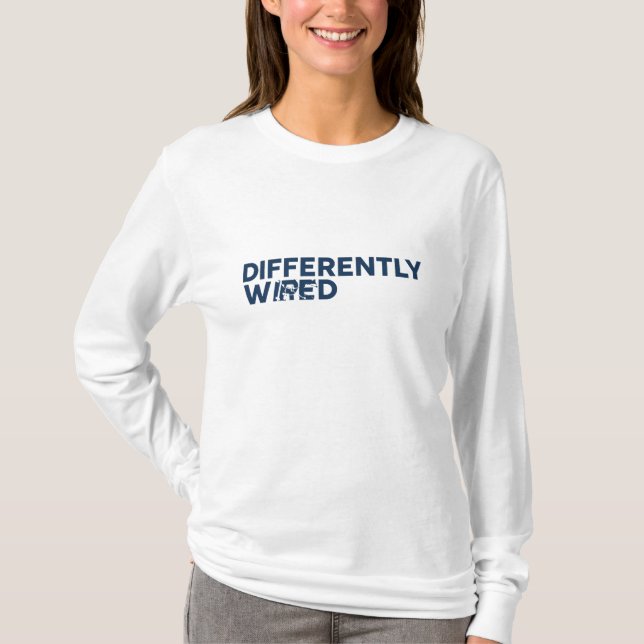 T-shirt Différemment Câblé – Mois de la sensibilisation à  (Devant)