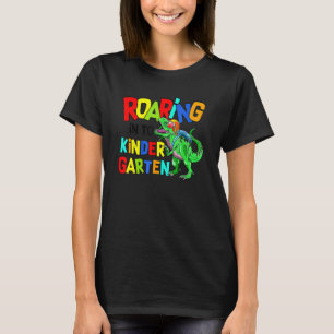 T-shirt Dinosaure rugissant à la maternelle rentrée scolai