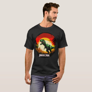 T-shirt Dinosaure vert en colère au coucher du soleil