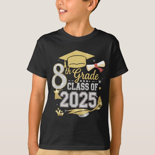 T-shirt Diplômé de la promotion 2025 de 8e année (Devant)