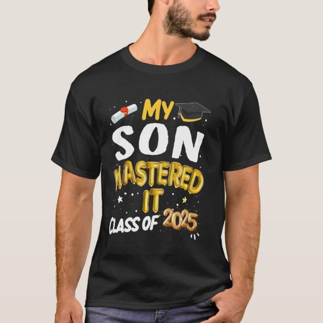 T-shirt Diplômé de Master Mon Fils a Réussi Classe de 202 (Devant)