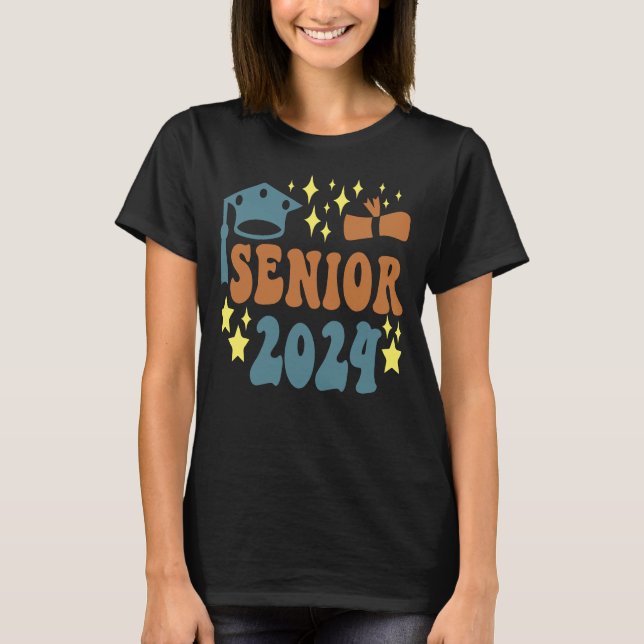 T-shirt Diplôme supérieur de 2024 (Devant)