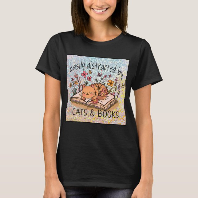 T-shirt Distrait par Chats & Livres, Kitten sur le dessus  (Devant)