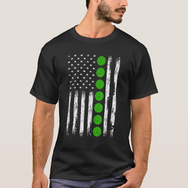 T-shirt Distressed American Flag Pickleball Sports   Mens  (Devant)