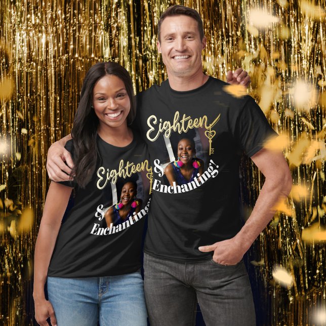 T-shirt Dix-huit et enchanteur clé or 18e anniversaire (Créateur téléchargé)