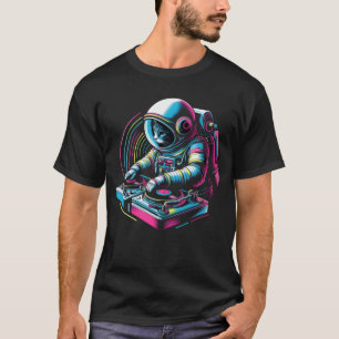 T-shirt DJ astronaute chat coloré dans la famille de musiq