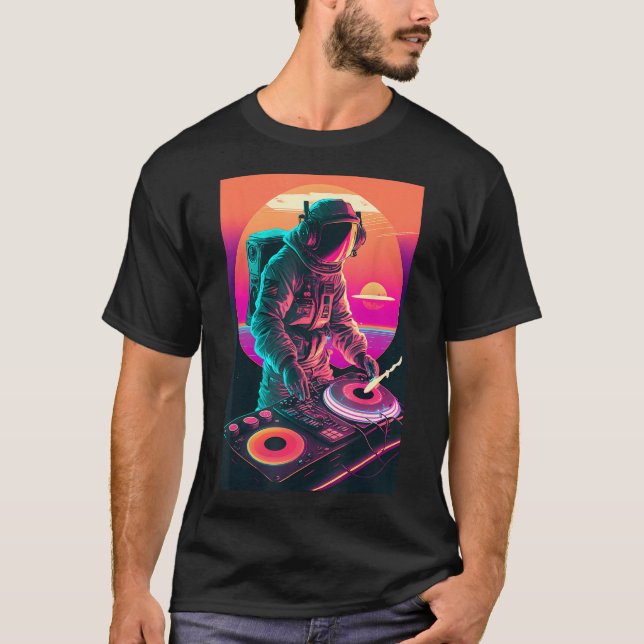 T-shirt DJ astronaute, DJ dans l'espace, cool EDM Vaporwav (Devant)