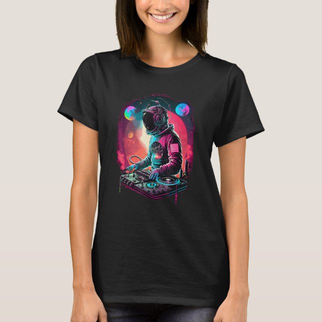 T-shirt DJ de l'astronaute rétro, DJing in Space, EDM Cool (Devant)