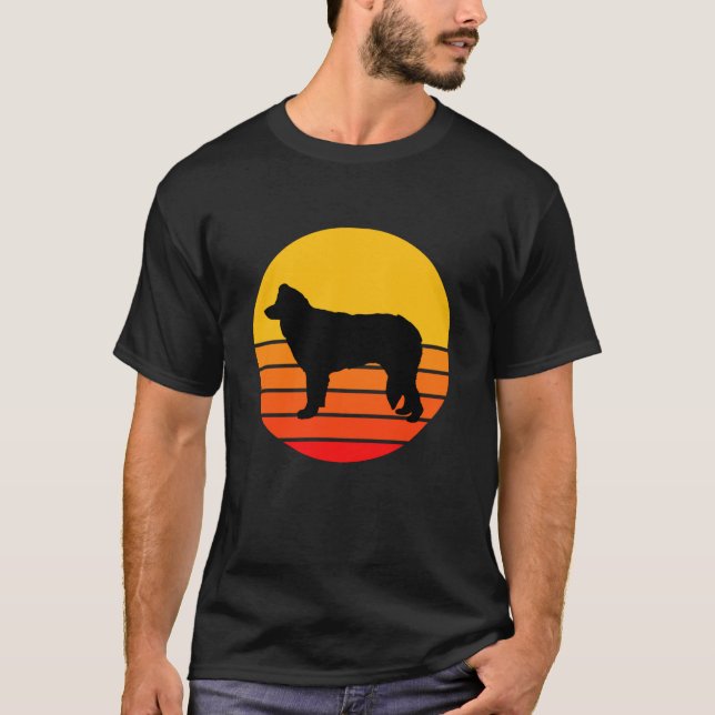 T-shirt Dog Breed Welsh Sheepdog Dog Silhouette Retro Vint (Devant)