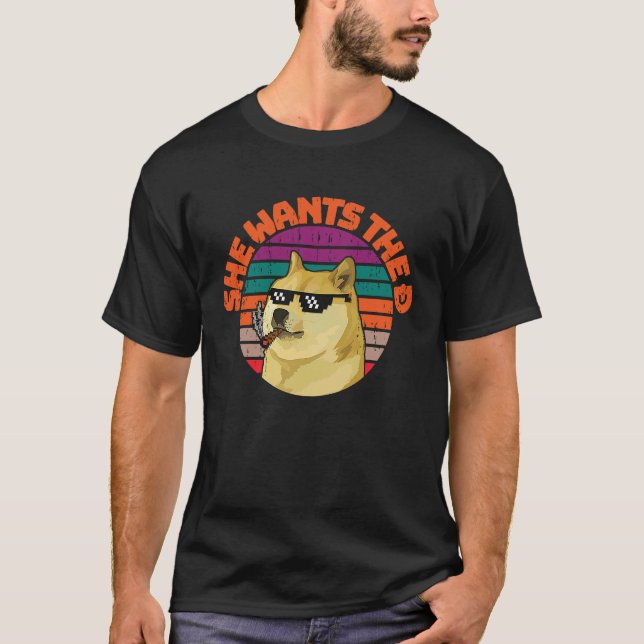 T-shirt Dogecoin mème Doge Elle veut le D à la Lune (Devant)