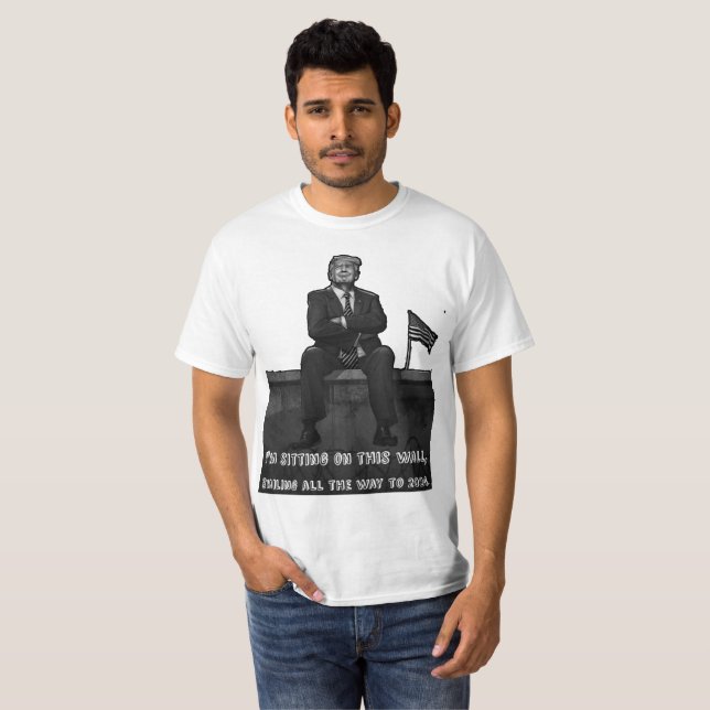 T-shirt Donald Trump 2024 Mur Art avec drapeau américain (Devant entier)