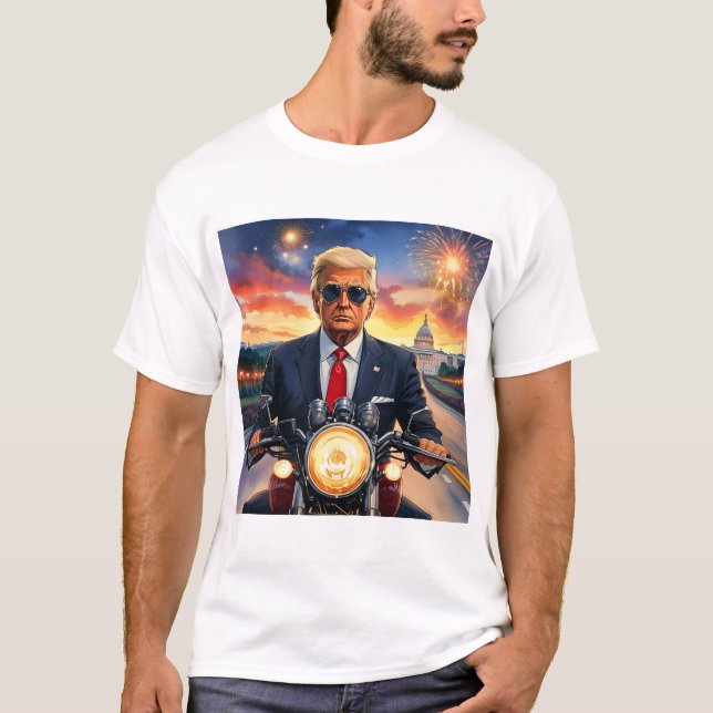 T-shirt Donald Trump Riding Motorcycle US Capitol Firework (Devant)