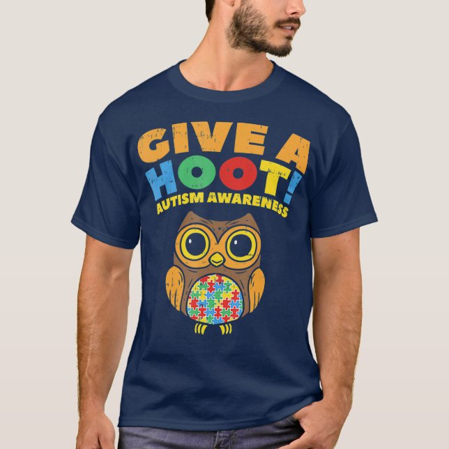 T-shirt Donnez Un Oiseau De Chouette À Sensibilisation sur (Devant)