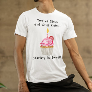 T-shirt Doucement sobre : Cupcake avec bougie, pièce de ré