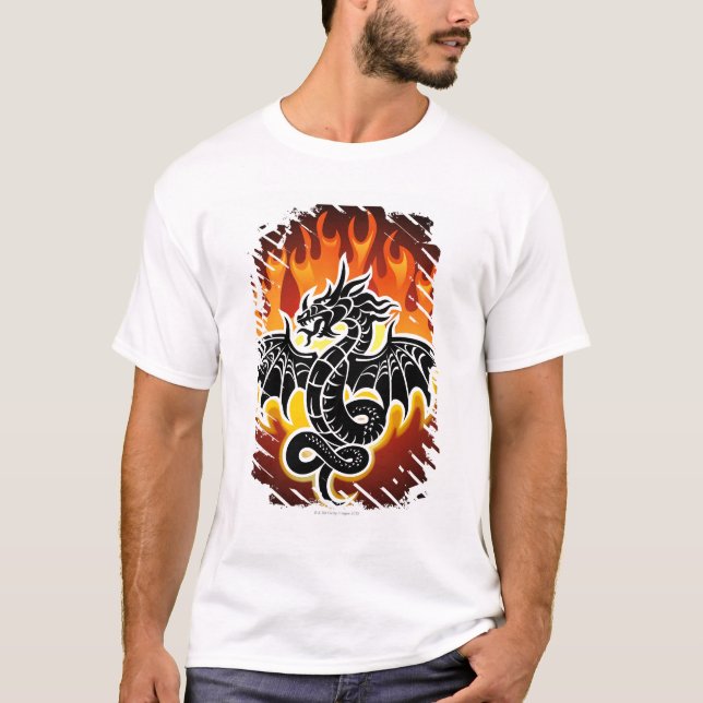 T-shirt Dragon avec des flammes à l'arrière-plan (Devant)